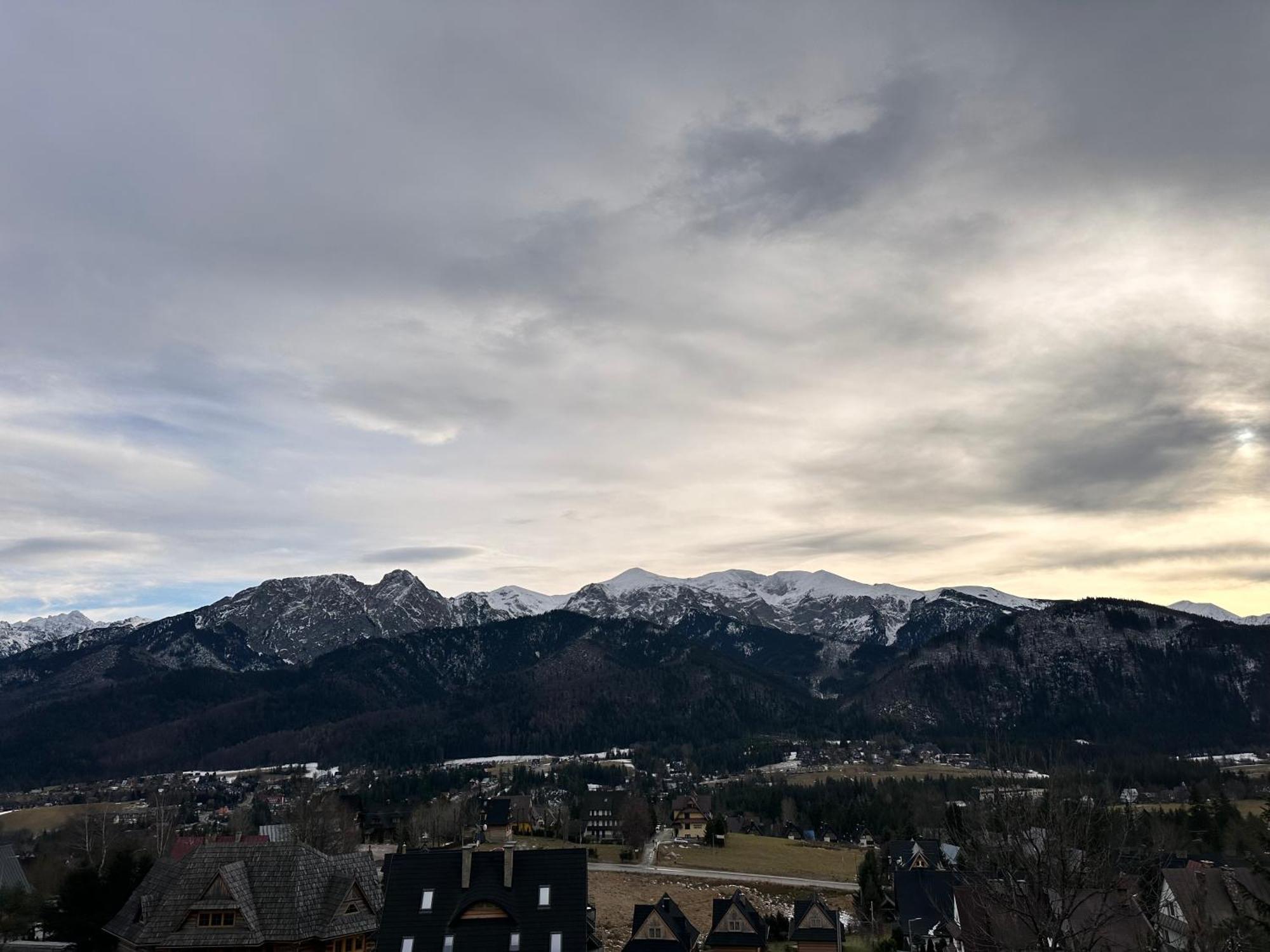 Apartamenty Z Widokiem Na Tatry Cztery Pory Roku กอสเชียลิสกอ ภายนอก รูปภาพ