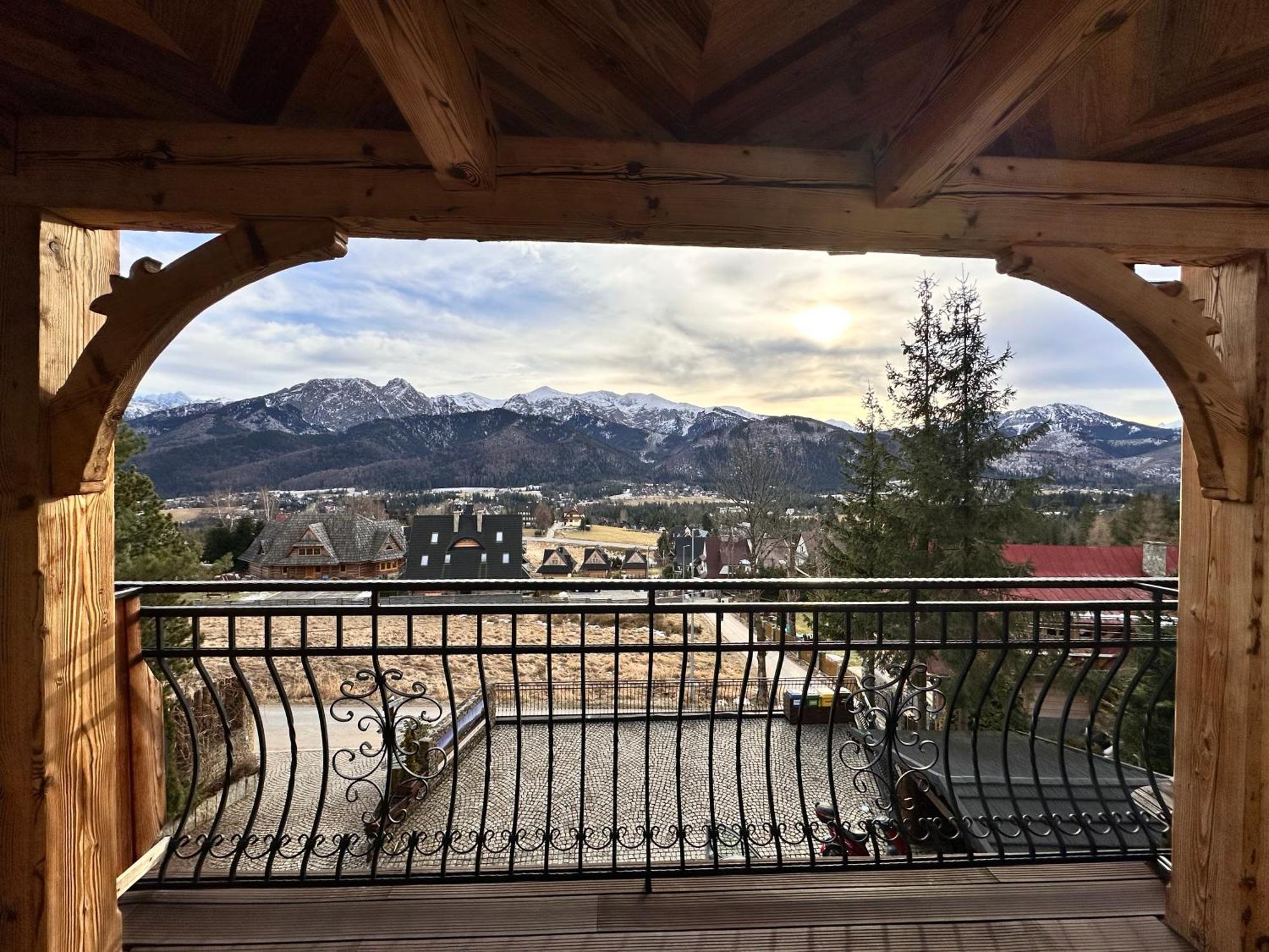 Apartamenty Z Widokiem Na Tatry Cztery Pory Roku กอสเชียลิสกอ ภายนอก รูปภาพ